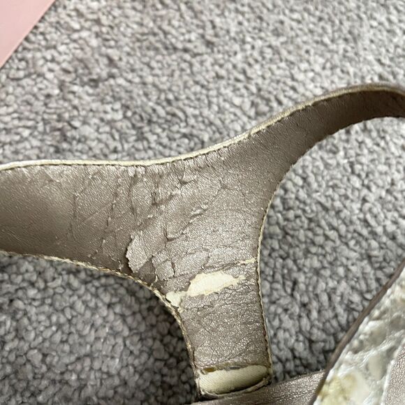 Me Too Metallic Snake T-Strap Sandals Womens 10M Silver Open Toe Casual W/ Box - Picture 5 of 15